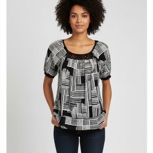 HEART SOUL Geometric Pattern Pullover Top, Women’s L, Black White